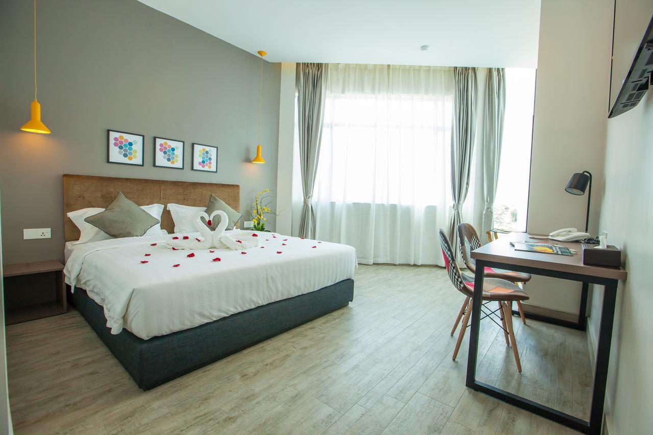 Bzz Hotel Skudai Exteriér fotografie
